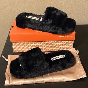 Fabletics Black Slip-On Fur Slippers